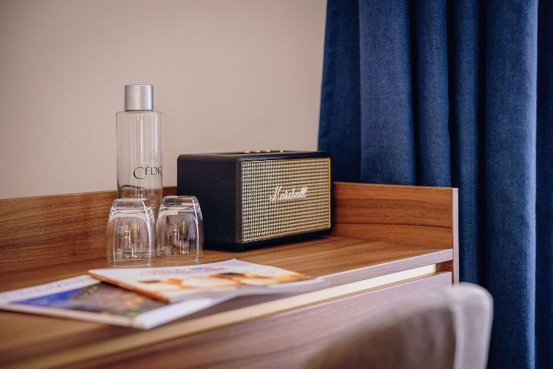 Номер Deluxe, Hostellerie Cèdre & Spa Beaune