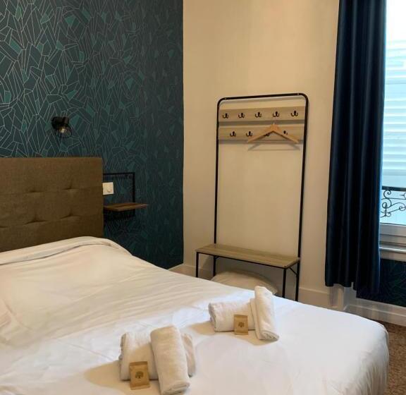 غرفة إقتصادية, Hôtel & Restaurant Le Patio Vichy