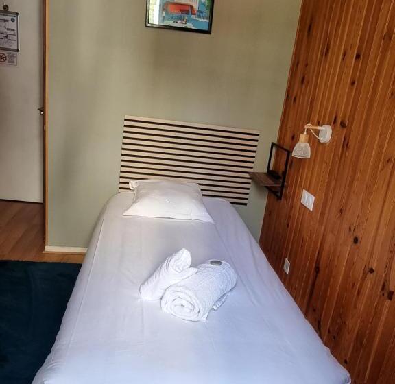 غرفة إقتصادية فردية, Hôtel & Restaurant Le Patio Vichy