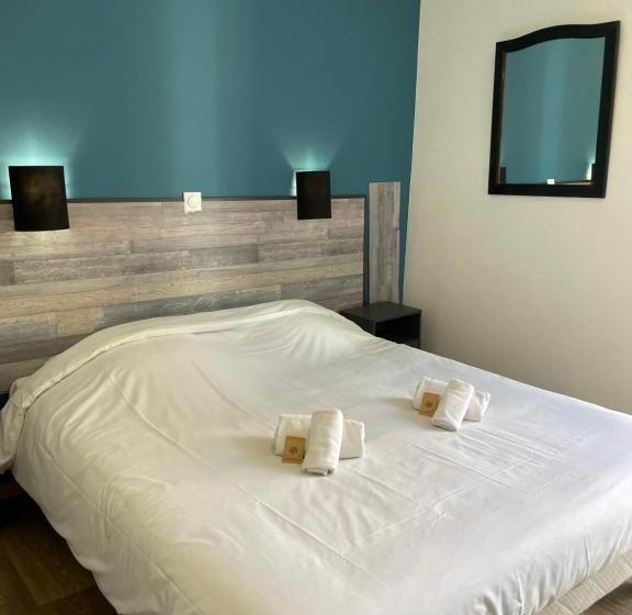 스탠다드 테라스 룸, Hôtel & Restaurant Le Patio Vichy