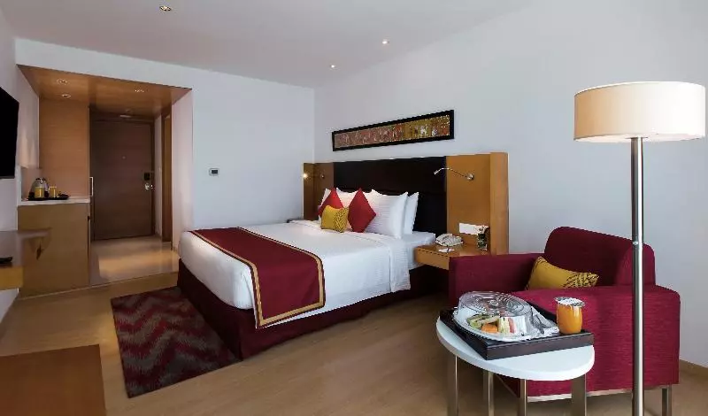 オーシャンビュースイート, Mariner Inn And Suites