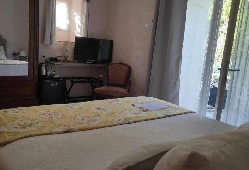 Номер Комфорт, Le Mas Trilles