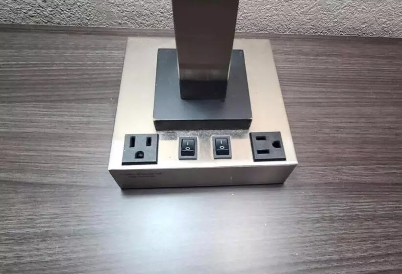 キングサイズベッドのスーペリアルーム, Red Roof Inn & Suites Duncan