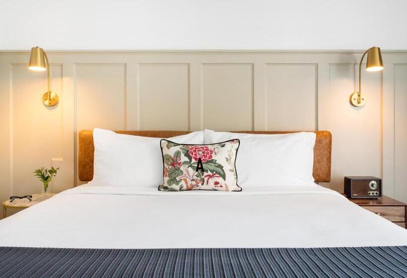 スタンダードルーム, Arrive Wilmington