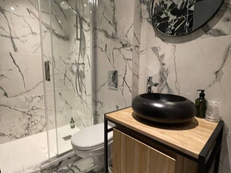 חדר סופריור לשלושה, Urban Jungle Hôtel Orleans