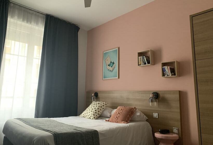 חדר סופריור לשלושה, Urban Jungle Hôtel Orleans