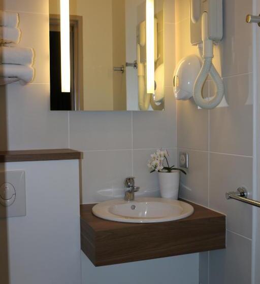 Номер Комфорт, Urban Jungle Hôtel Orleans