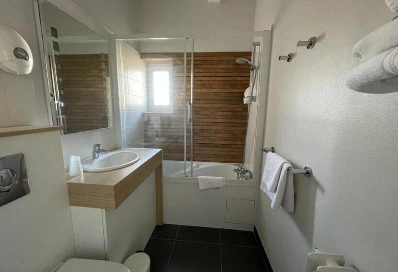 חדר סופריור לשלושה, Urban Jungle Hôtel Orleans