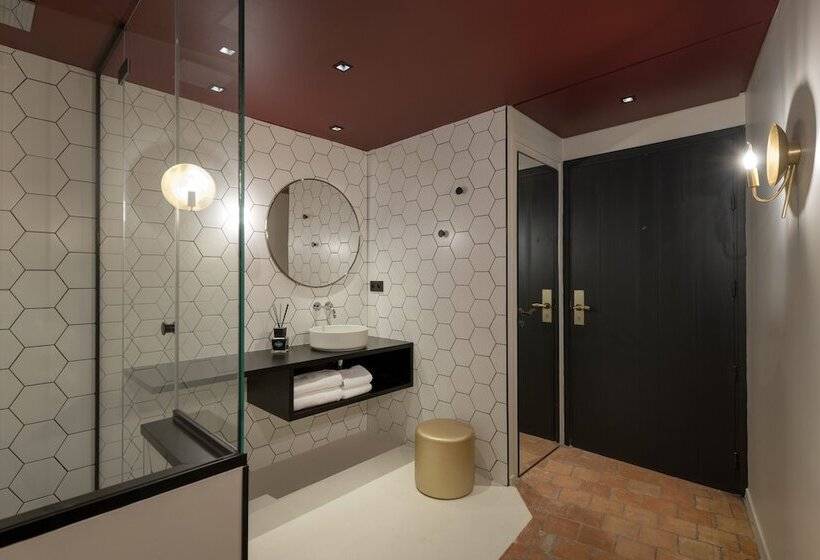 סוויטת ג'וניור, Mihotel Tour Rose