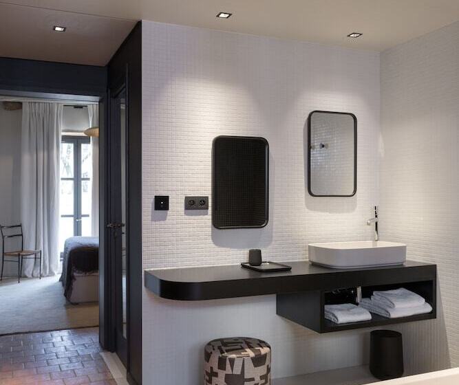 סוויטה אקזקיוטיב, Mihotel Tour Rose