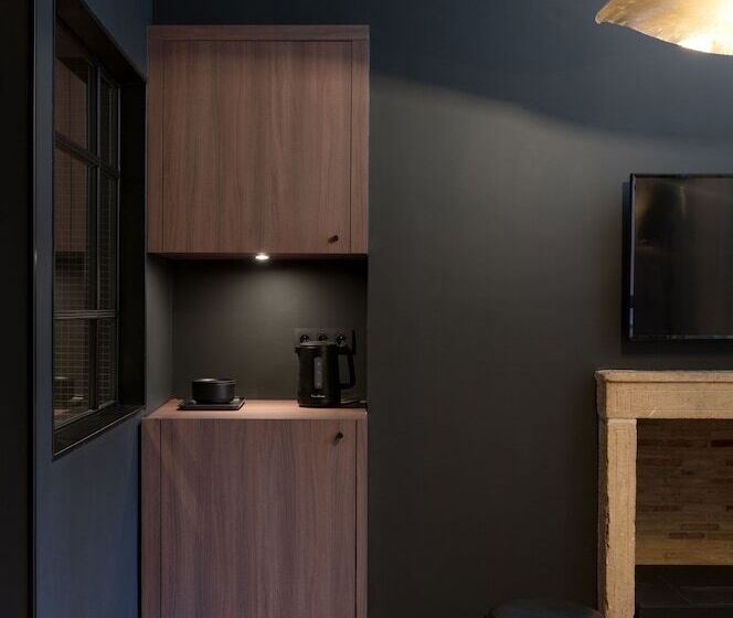 סוויטה אקזקיוטיב, Mihotel Tour Rose