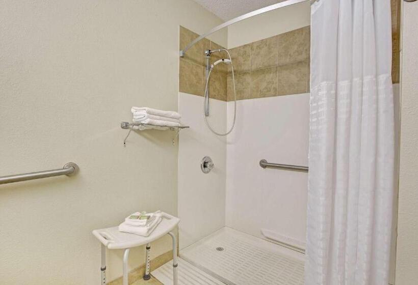 장애인을 위한 더블 침대 스탠다드 룸, Super 8 By Wyndham Shelby