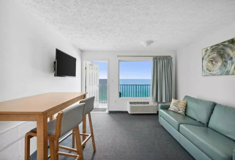 オーシャンビュースイート, Beachcomber Beachfront Hotel, A By The Sea Resort