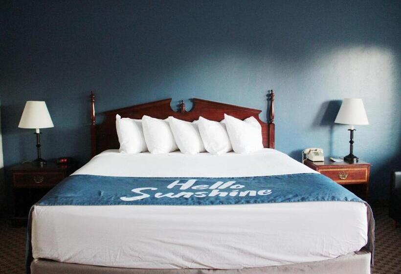 جناح ديلوكس سرير كينج, Days Inn By Wyndham Show Low