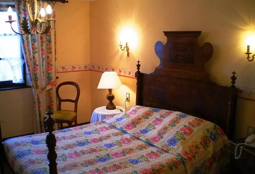 Standard-huone, Des Vosges