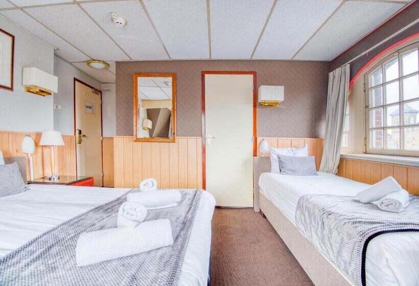 غرفة قياسية ثلاثية, Di Ann Amsterdam City Centre