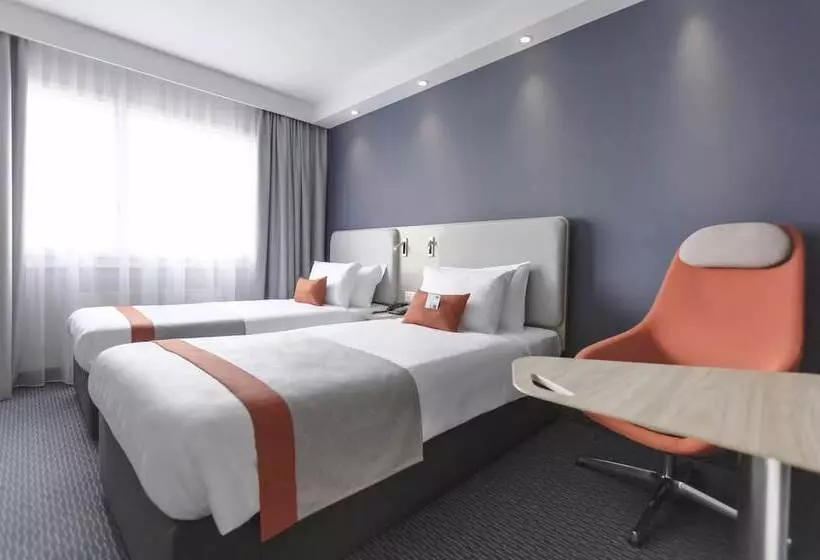 スタンダードルーム, Holiday Inn Express Luzern Neuenkirch, An Ihg