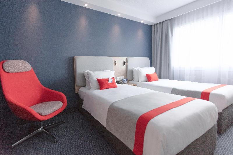 חדר סטנדרט, Holiday Inn Express Luzern Neuenkirch, An Ihg