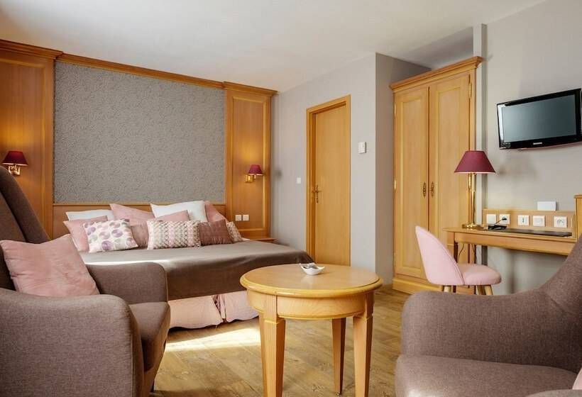 Номер Deluxe, Hôtel Le Rapp