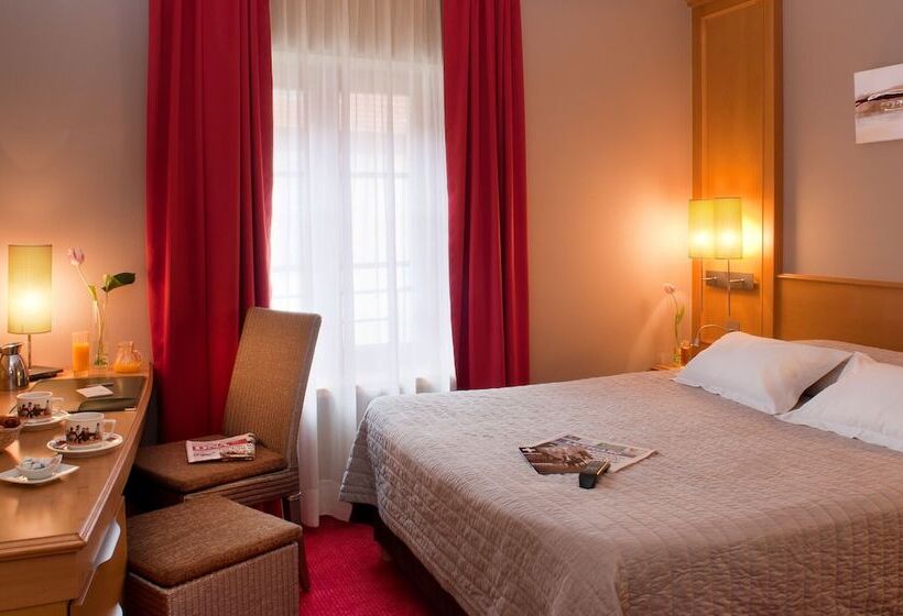 Номер Стандарт, Hôtel Le Rapp