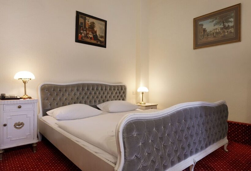 اتاق استاندارد, Kurfuerstendamm Berlin