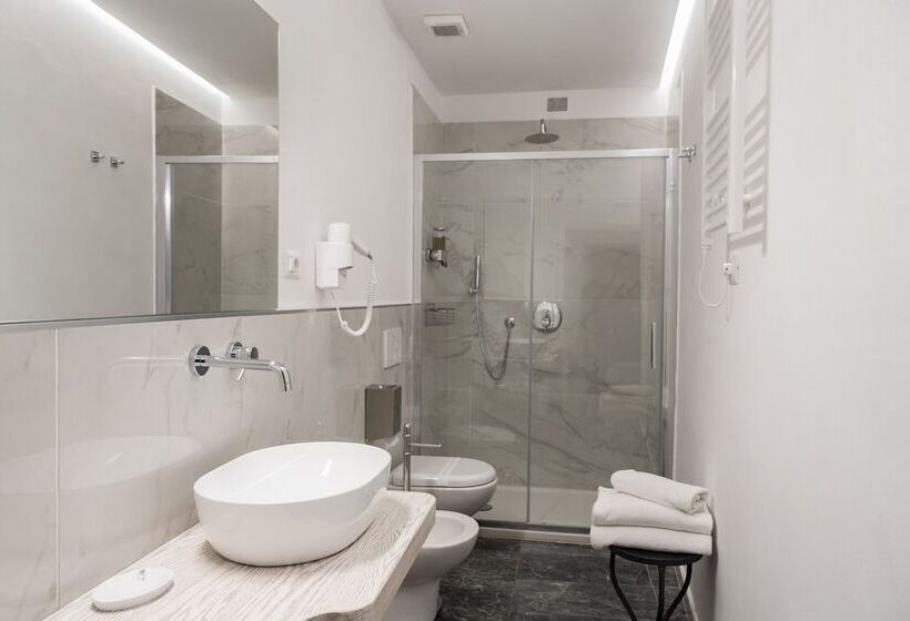 スタンダードルーム, L'antico Pozzo