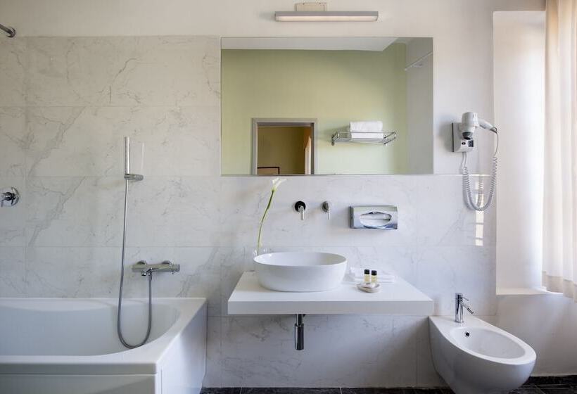 スタンダード４人部屋, L'antico Pozzo