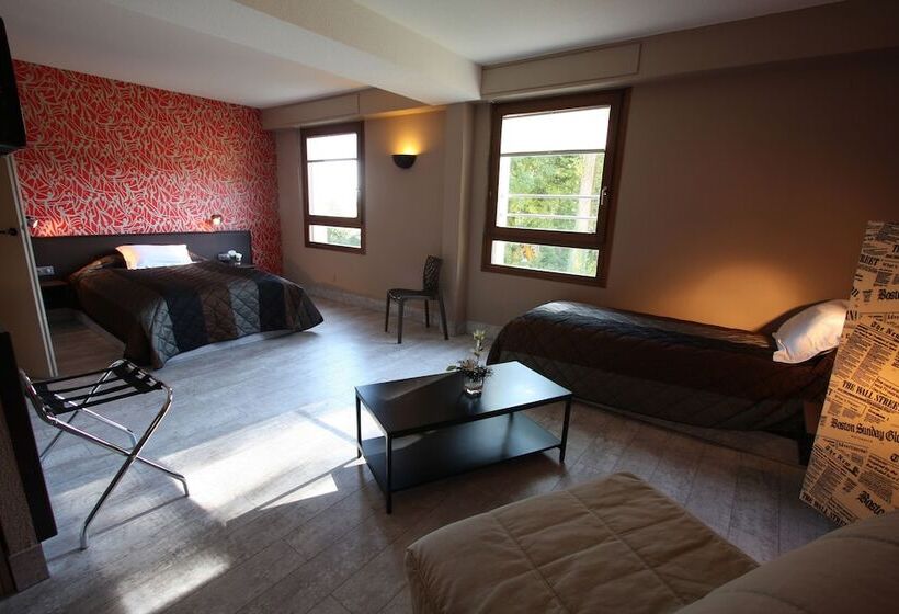 غرفة قياسية ثلاثية, Restaurant Les Alizes