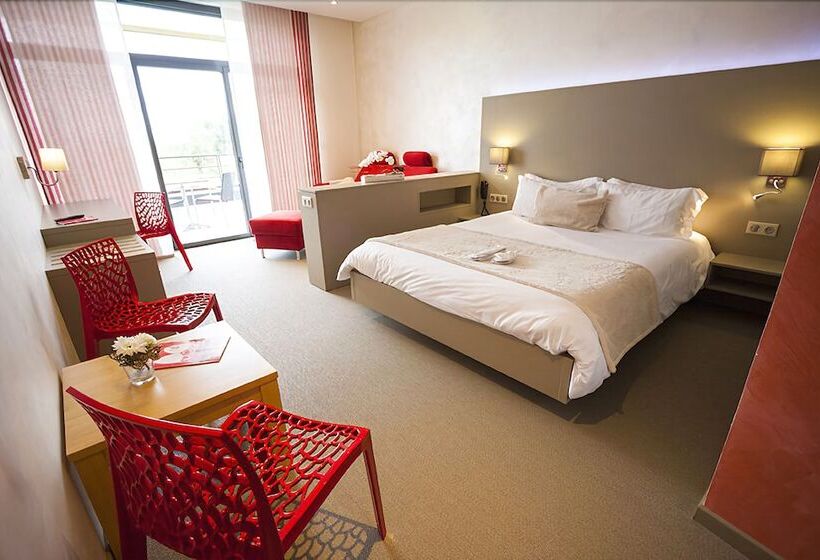 جناح, Restaurant Les Alizes