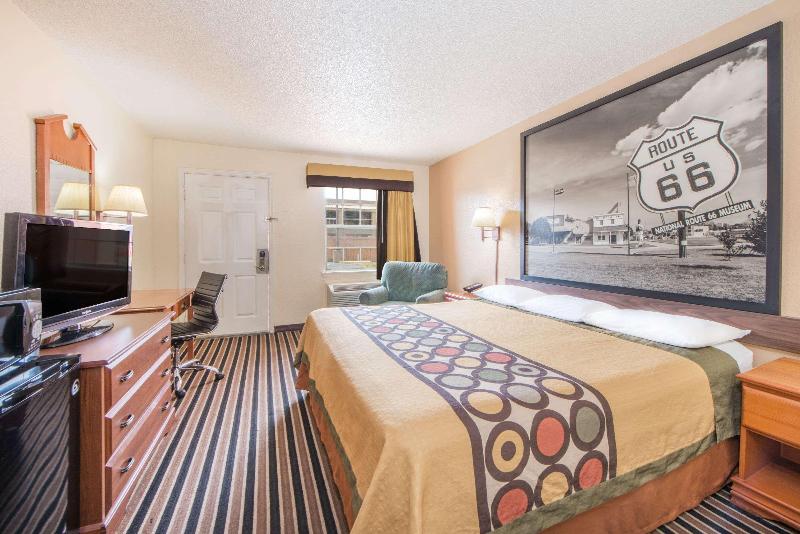 스탠다드 룸 킹사이즈 침대, Super 8 By Wyndham Tulsa/arpt/st Fairgrounds