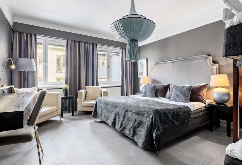 ファミリールーム, Centric