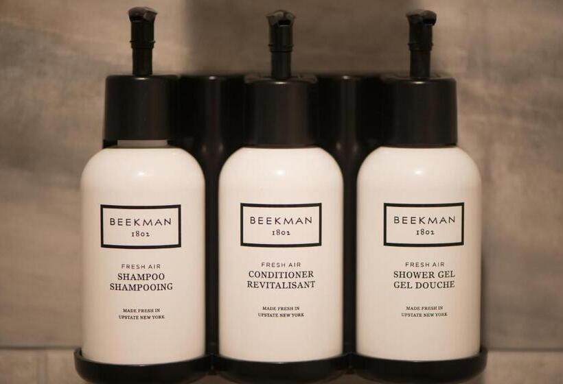 スタンダードルーム, The Outlook Inn