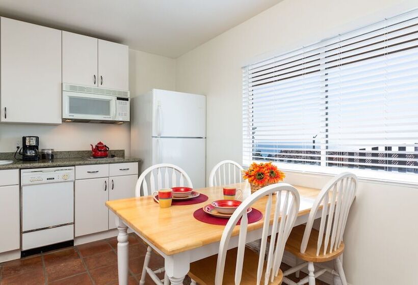 جناح إدارى, The Sea View Inn At The Beach