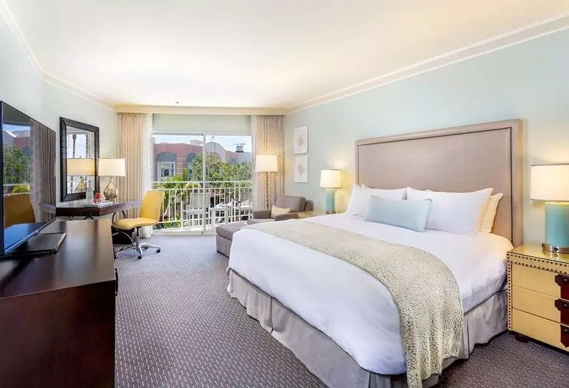 اتاق اکونومی با تخت دوبل, Loews Coronado Bay Resort