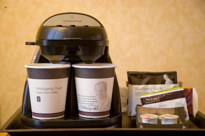 اتاق استاندارد برای معلولان, Loews Coronado Bay Resort