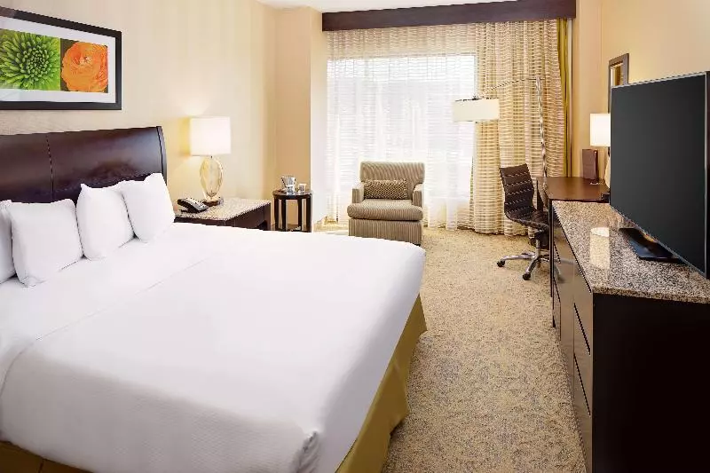 اتاق استاندارد برای معلولان, Loews Coronado Bay Resort