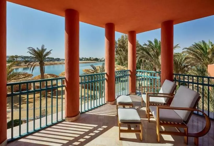 キングサイズベッド、ビュー付きデラックスルーム, Sheraton Miramar Resort El Gouna