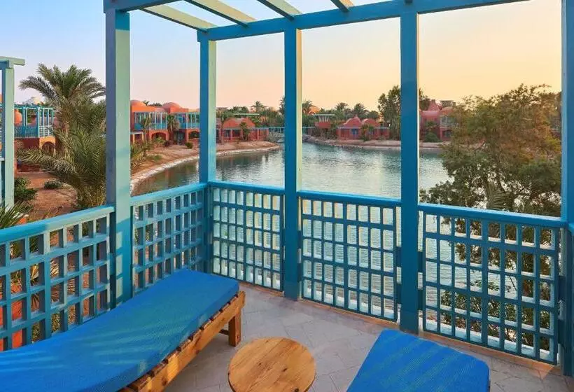 キングサイズベッドのクラシックルーム, Sheraton Miramar Resort El Gouna