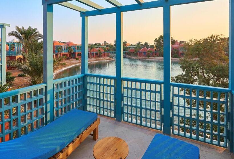 غرفة كلاسيكية مطلّة علي البحيرة, Sheraton Miramar Resort El Gouna
