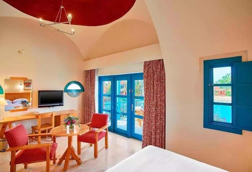 キングサイズベッドのスタンダードルーム, Sheraton Miramar Resort El Gouna