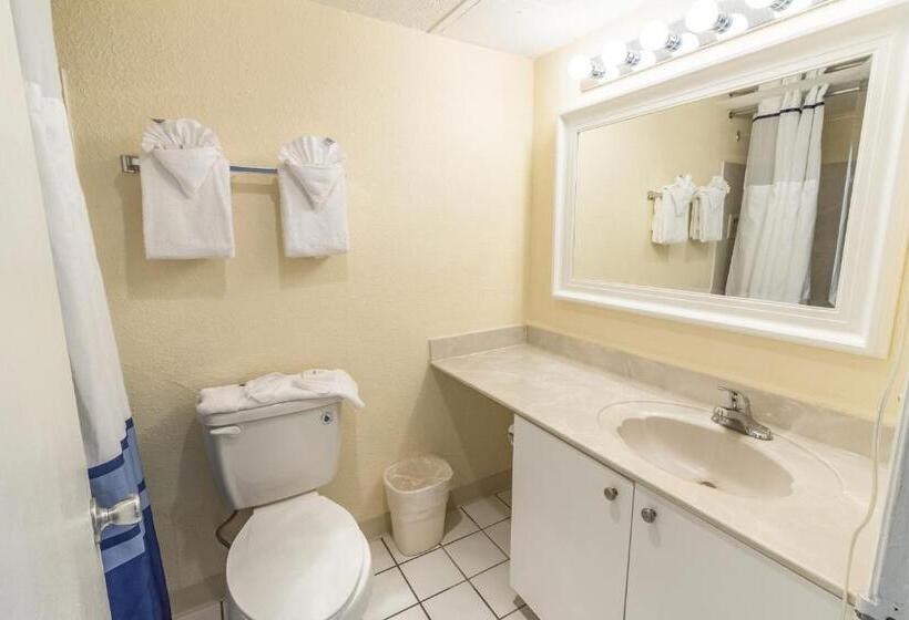 דירת שני חדרים, Yachtsman Oceanfront Resort