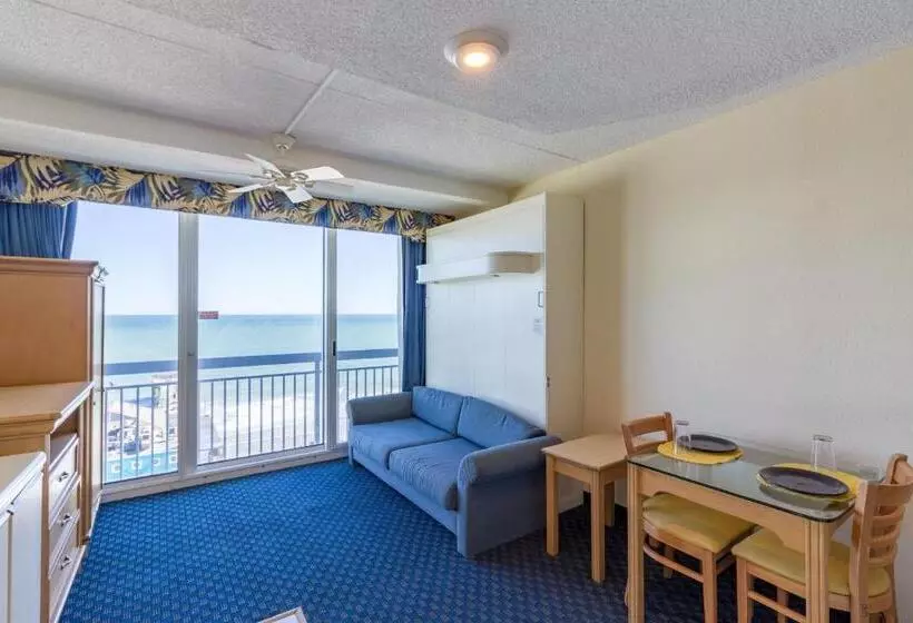 Deluxe Studio, Yachtsman Oceanfront Resort
