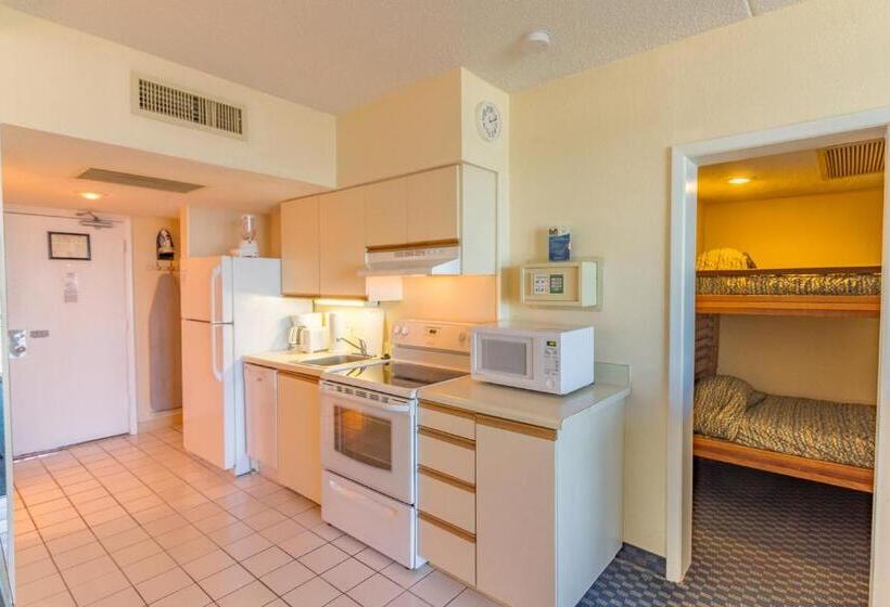 דירת חדר, Yachtsman Oceanfront Resort