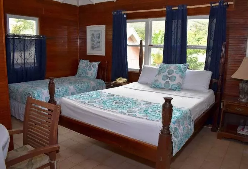 کابین, Catamaran Hotel Marina