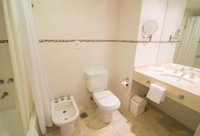 スーペリアトリプルルーム, Gran Hotel Continental