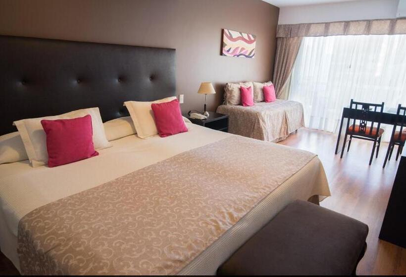 スーペリアトリプルルーム, Gran Hotel Continental