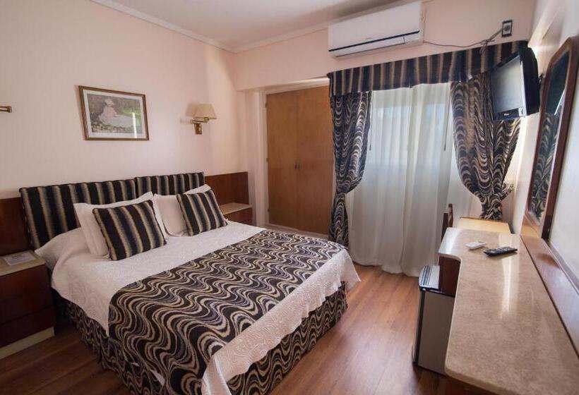 スタンダード4人部屋, Gran Hotel Continental