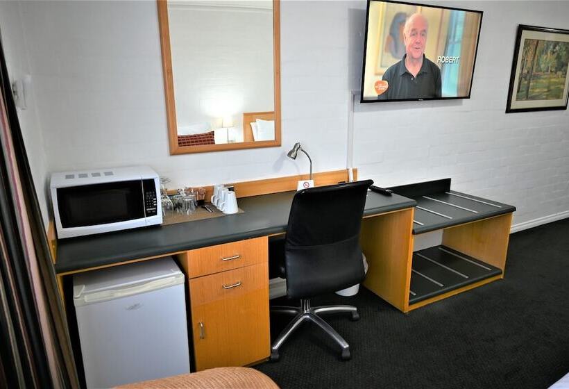 חדר אקזקיוטיב, Grand Country Lodge Motel