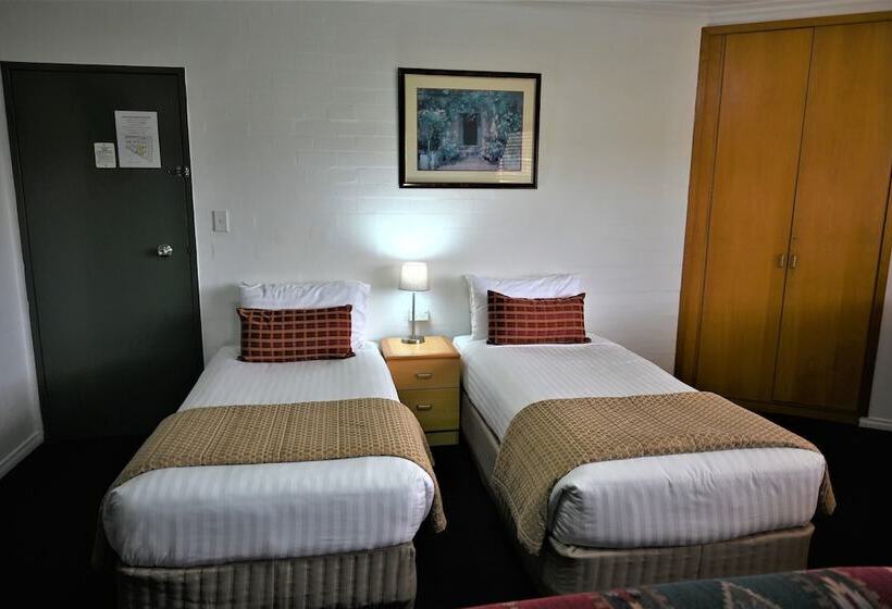 חדר משפחתי, Grand Country Lodge Motel