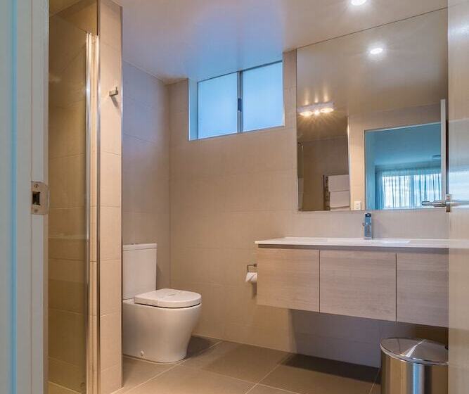 جناح, Argosy Motor Inn